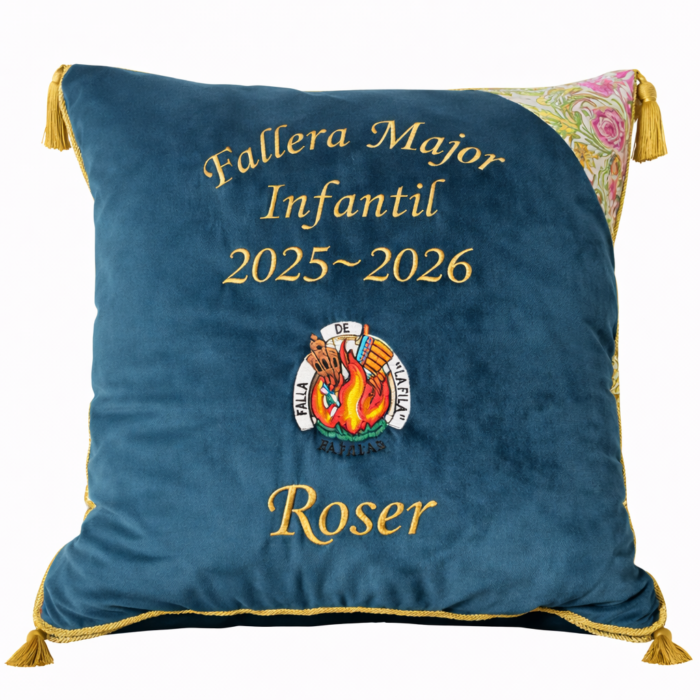 cojin-fallera-mayor-personalizado con escudo (2) Cojín para Fallera Mayor personalizado con nombre y escudo